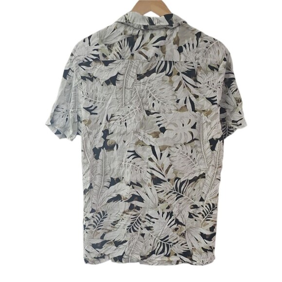 Denim + Flower Tropical Print Button Down Shirt Sz L Beach Resortwear Festival - Picture 2 of 16